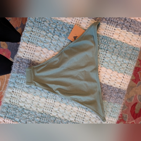 NWT Shade & Shore Olive Green Bikini Bottom Size 12/14 - Picture 2 of 5